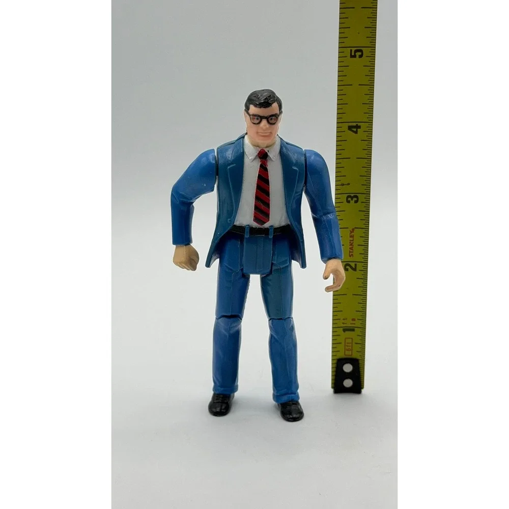 Vintage 1984 Kenner Super Powers Clark Kent Action Figure DC Comics Blue Suit